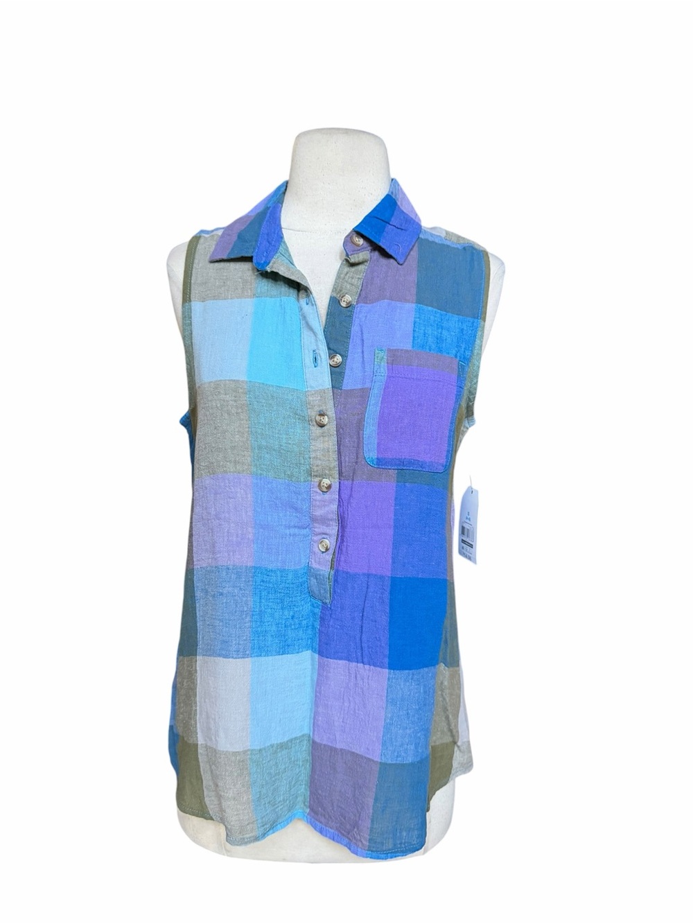 NWT Time and Tru Linen/Lycocell Blend Sleeveless Plaid Front Half Button Down To
